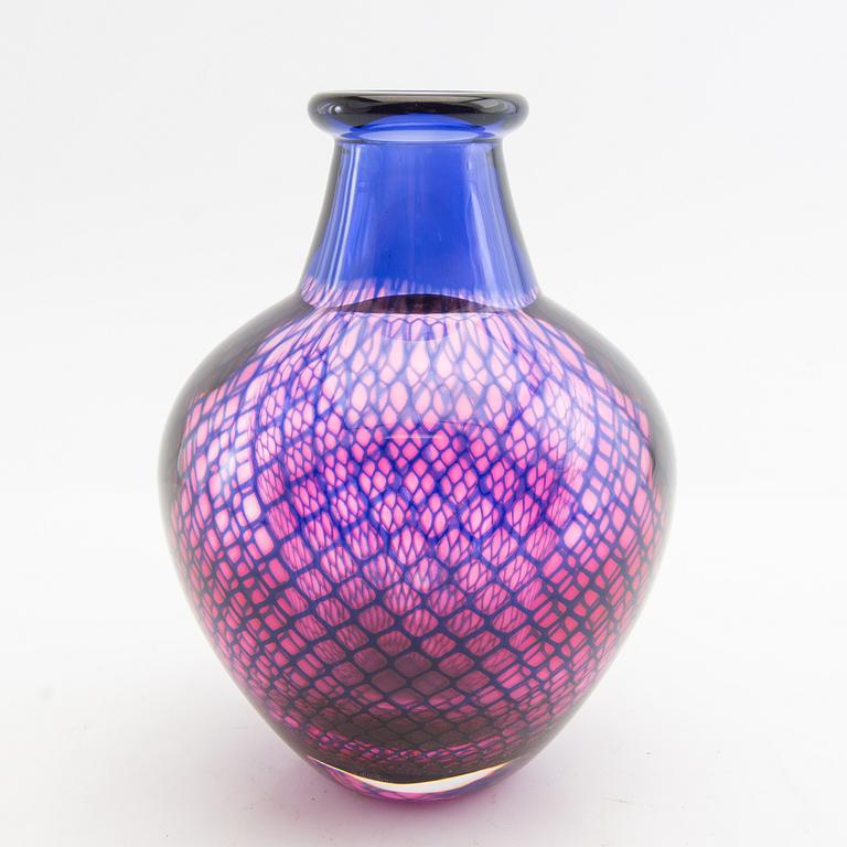 Sven Palmqvist, two vases, 'Kraka', Orrefors, late 20th century.