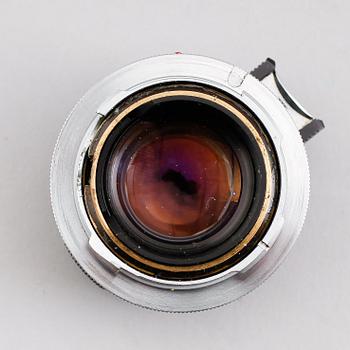 KAMERA samt OBJEKTIV, 1+2, Leica M4 Schwarz Lackiert, nr 1227403, med Leica-Meter, 1969.