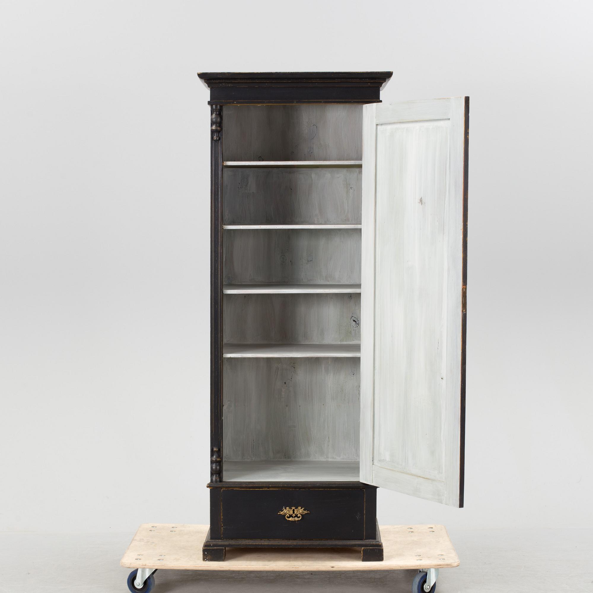 A late 1800s cabinet.