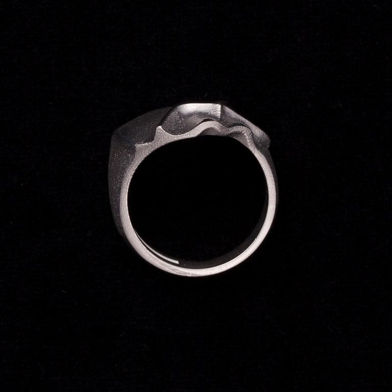 ZOLTAN POPOVITS, RING "Cintia" sterling silver, Lapponia.