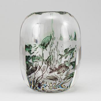 EDWARD HALD, a 'Fiskgraal' glass vase from Orrefors.