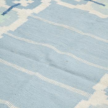 A carpet, flat weave, ca 197 x 147,5 cm, second half of the 20th century.
