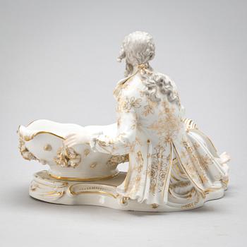 UPPSATSSKÅL, porslin. Meissen. 1900-talets första hälft.