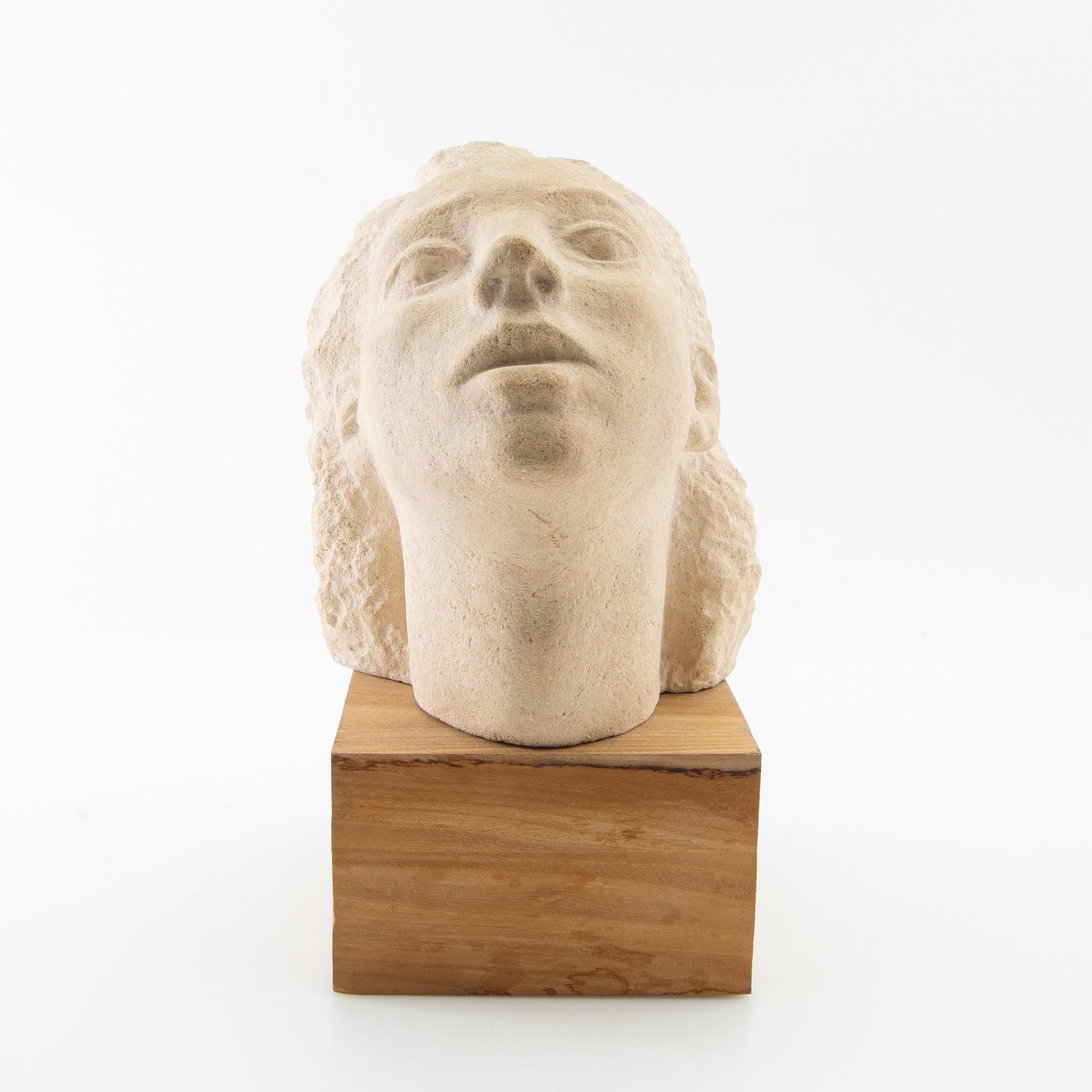 Clarence Blum, Sculpture Woman's Head.