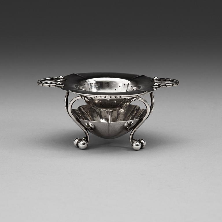 GEORG JENSEN, tesil med ställ, Köpenhamn 1915-21, 830/1000 silver,