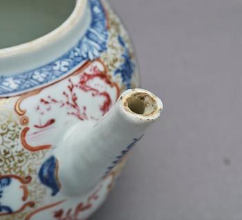 TEKANNA, porslin, Kina, Qianlong(1736-1795).