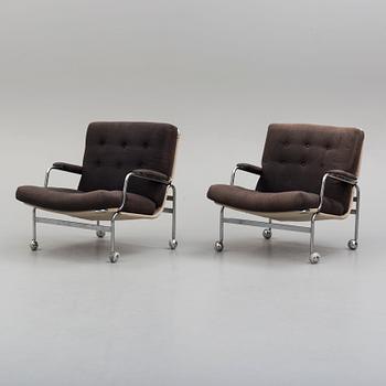 BRUNO MATHSSON, a pair of 'Karin' armchairs.