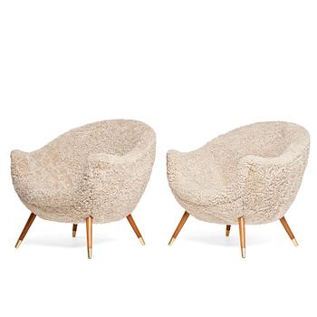 A pair of Scandinavian easy chairs, 1950-60´s.