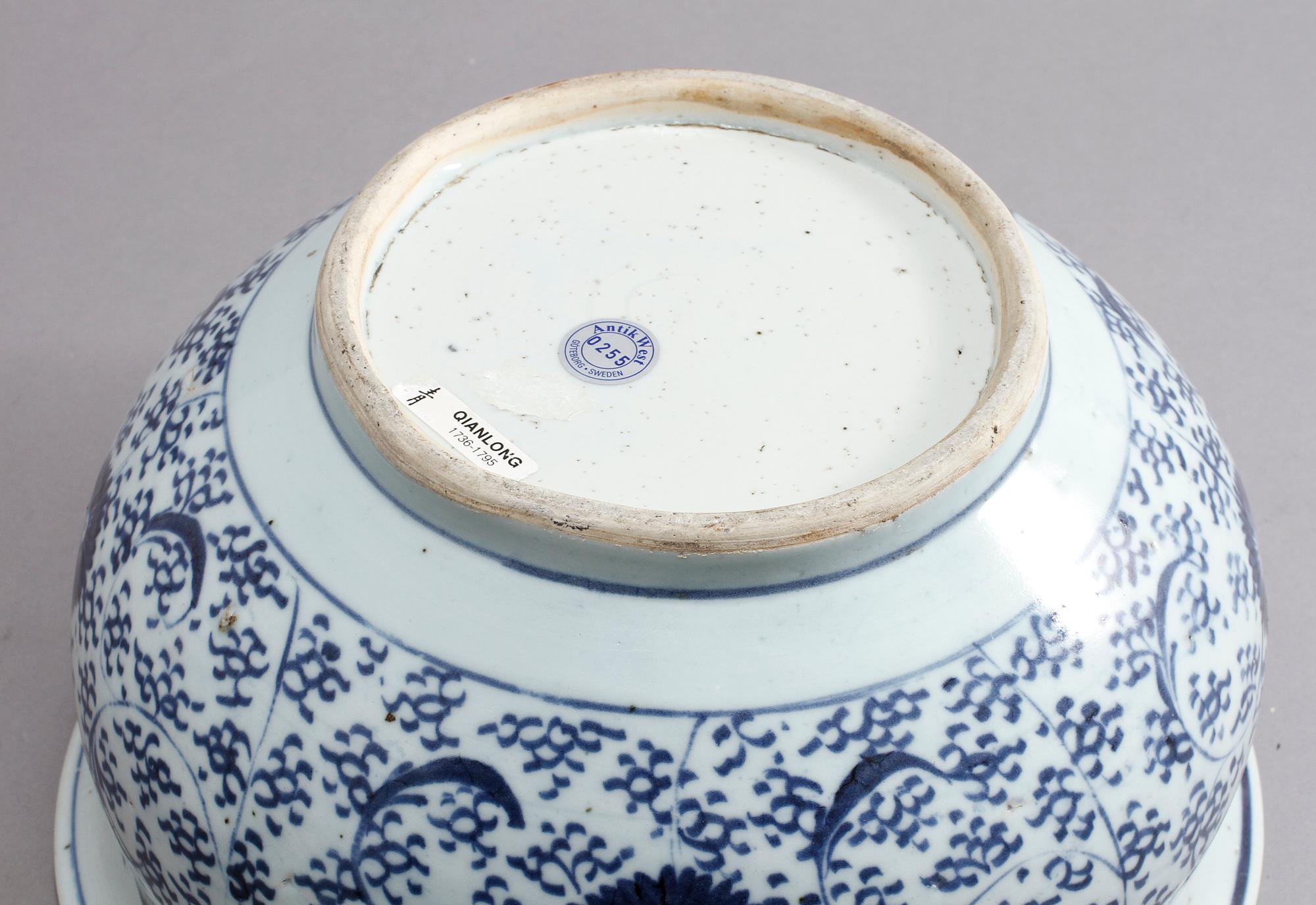 YTTERFODER, porslin, Kina, 1800-tal.