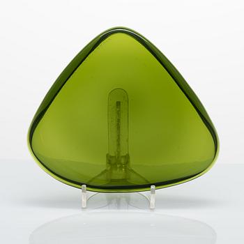 Alvar Aalto, a '3900' plate signed Alvar Aalto Iittala. 1950's.