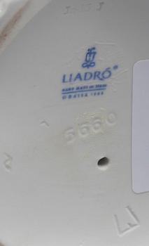 FIGURIN, porslin, Lladro. Tillverkningsår 1990-1993.