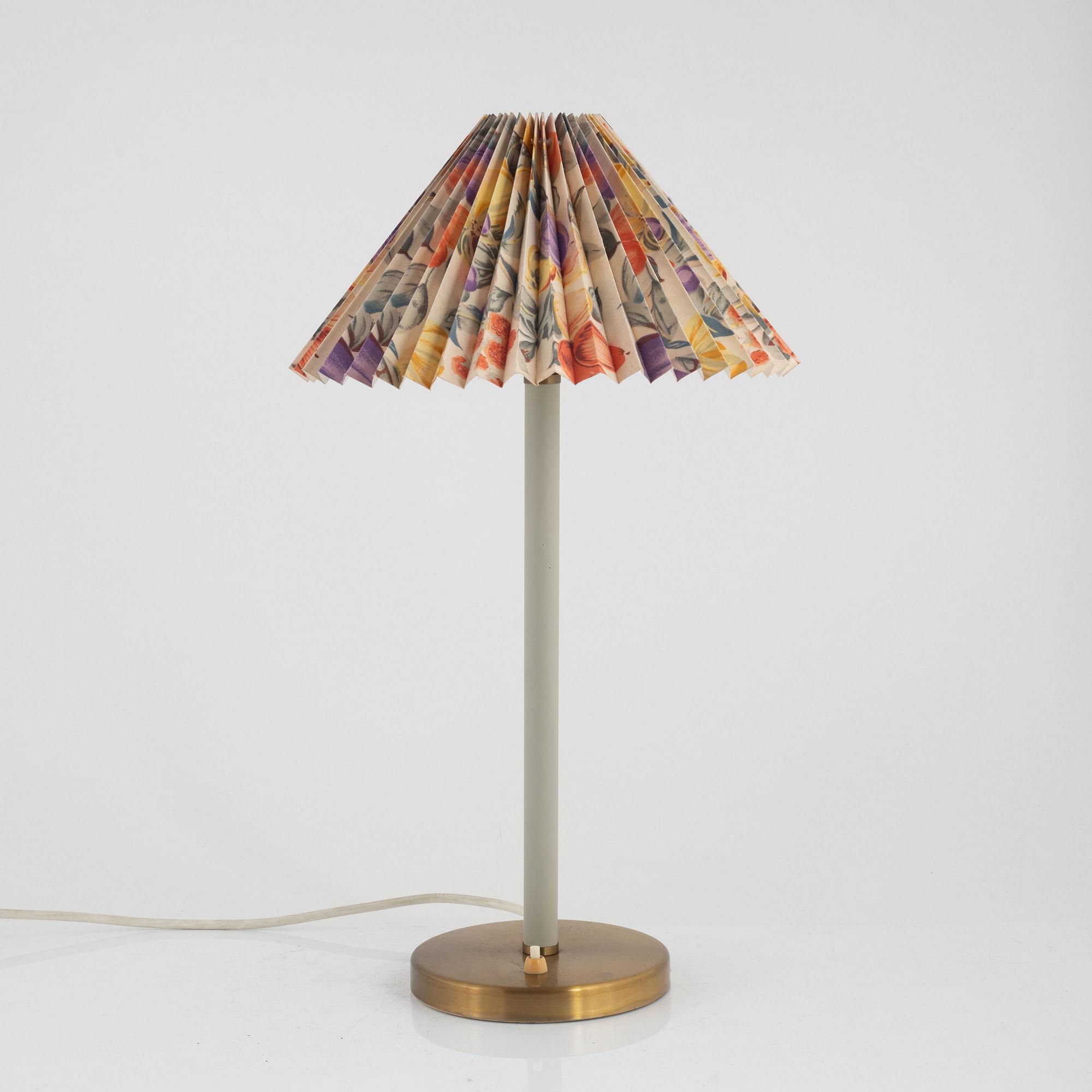 A model E 1251 table lamp, Asea, mid-20th Century.