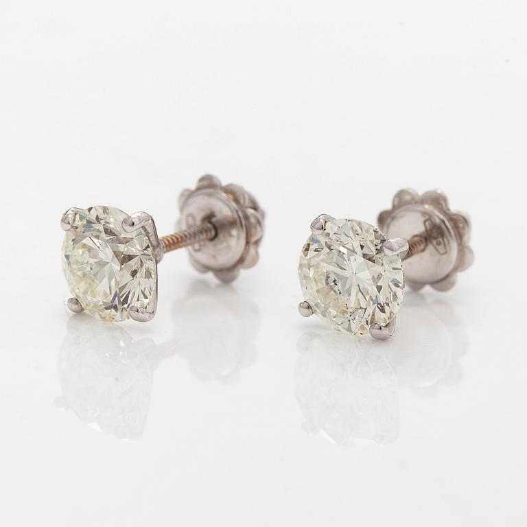 Earrings, brilliant cut diamonds 1.50 ct / each, 18K white gold.