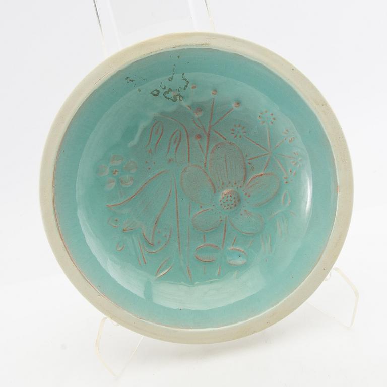 Anna-Lisa Thomson, Fruit bowl and dish Uppsala Ekeby mid-20th century stoneware.