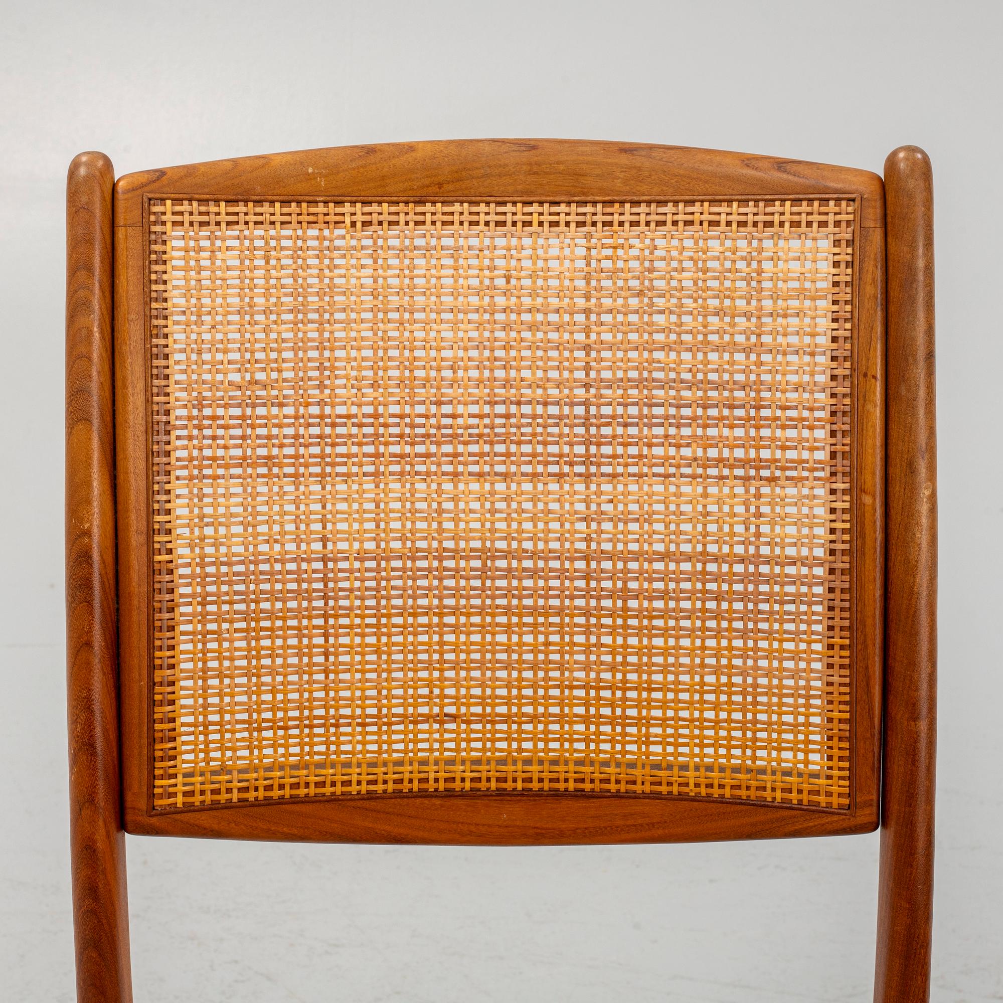 Svante Skogh, Seffle Möbelfabrik, et al. A five-piece dining suite, 1950's/60's.