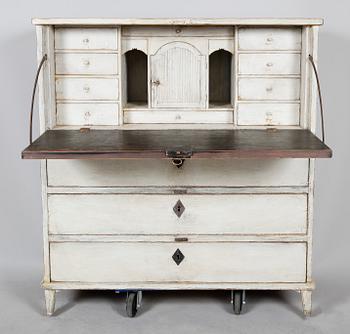 CHIFFONJÉ, sengustaviansk, 1800-tal.