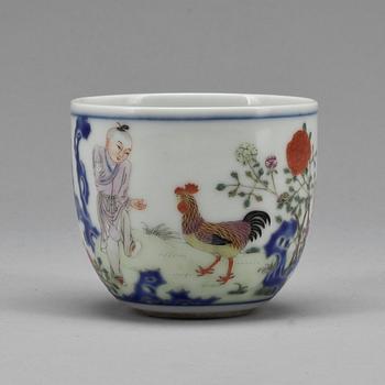 A cup, China, presumably Republic, 20th century, with Qianlong seal mark.