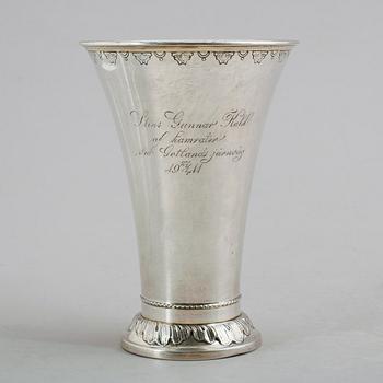 BÄGARE, silver, GAB, Stockholm 1909. Vikt ca 263 gram.