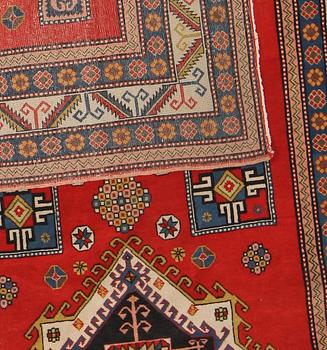MATTA, orientalisk, old. 240 x 160 cm.