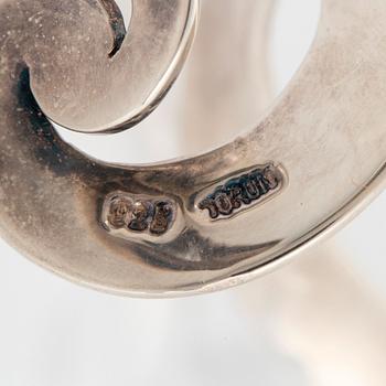 Vivianna Torun Bülow-Hübe, a pair of sterling silver earrings.