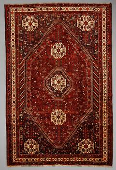 MATTA, Shiraz, ca 264 x 173 cm.
