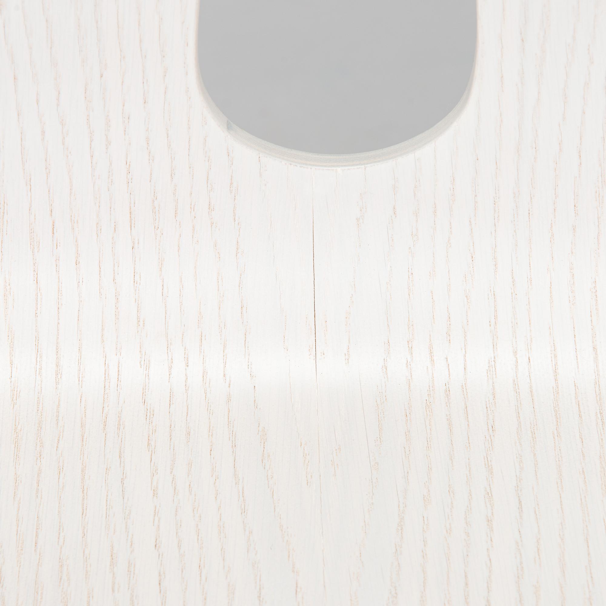 Jouni Leino, Stol "Oma" (Egen) för Puulon, Jouni Leino Design Studio 2017.