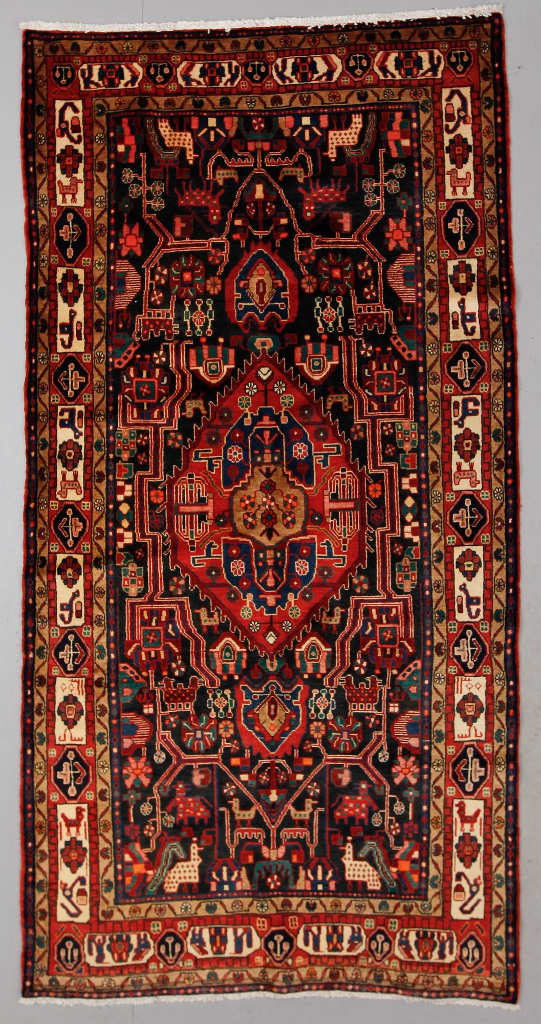 MATTA, Nahavand, ca 305 x 158 cm.