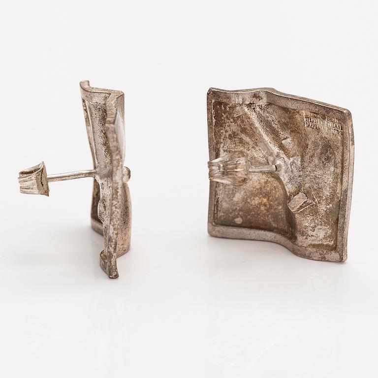 Björn Weckström, korvakorupari "Kilpi", aterlinghopeaa. Lapponia 1972.