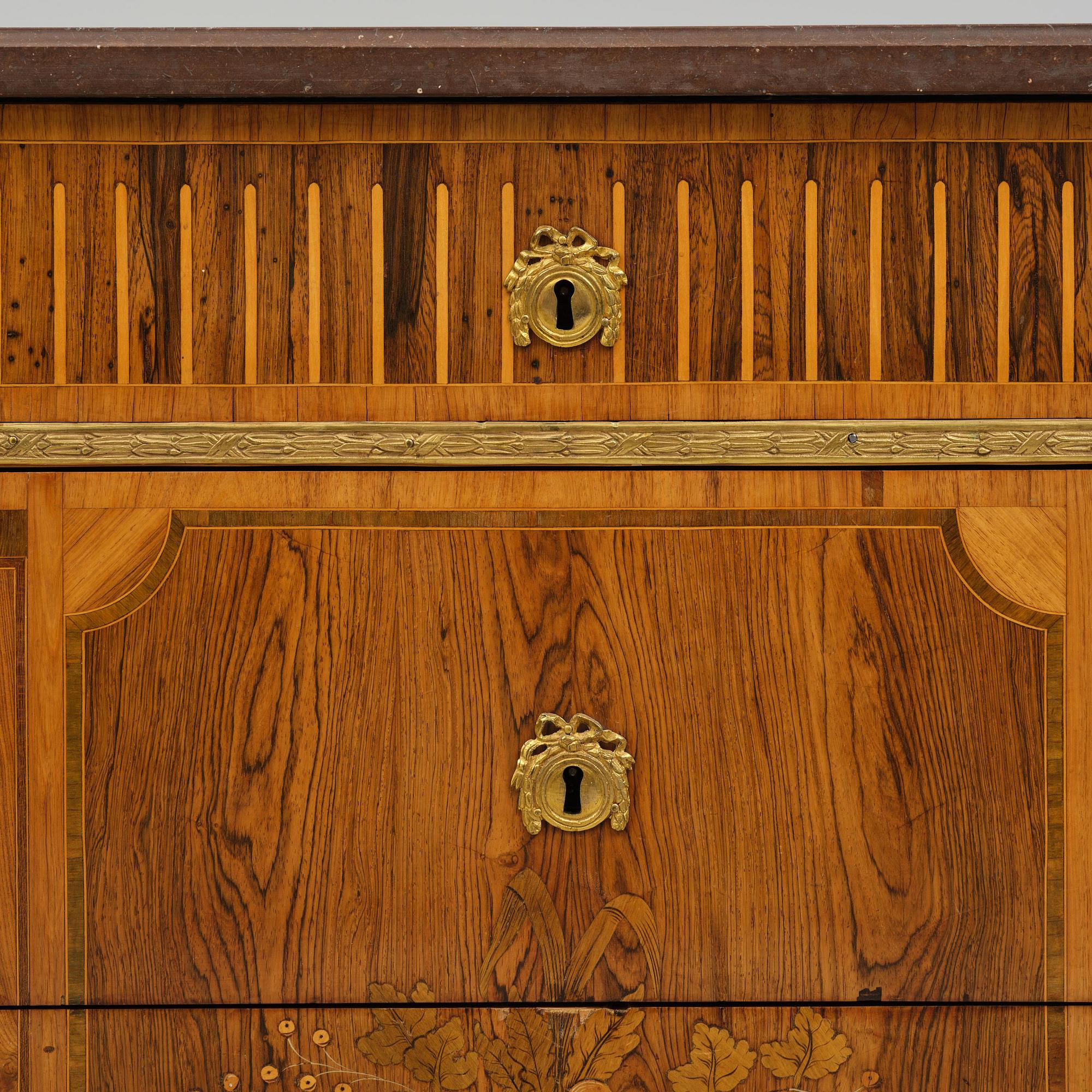 A Gustavian marquetry commode by G. Foltiern (master in Stockohlm 1771-1804).