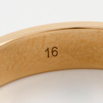 GUCCI, a "Gucci Icon" ring.