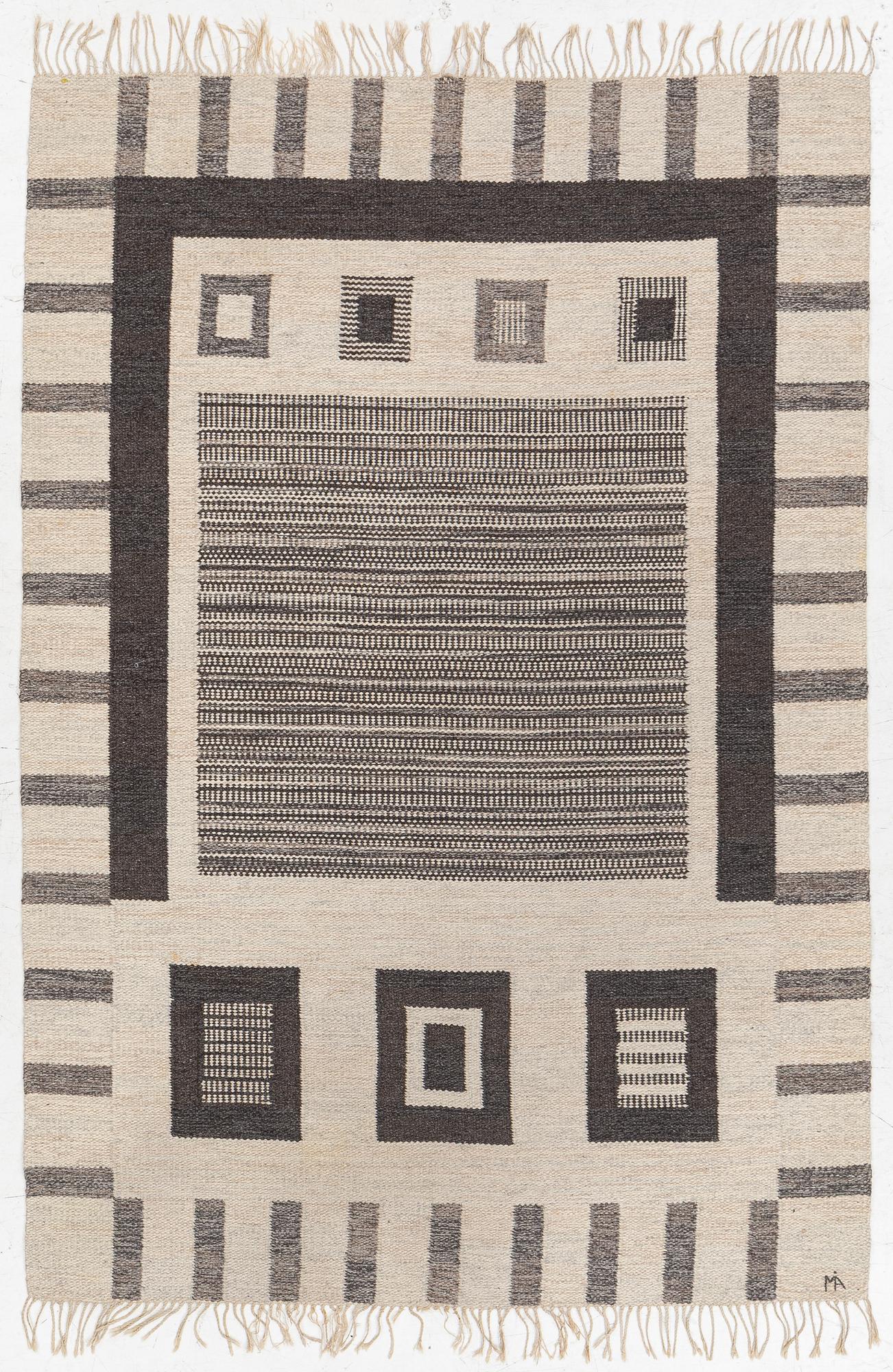 Margareta Åkerberg, rya tapestry, signed MÅ, approx. 202 x 140 cm.