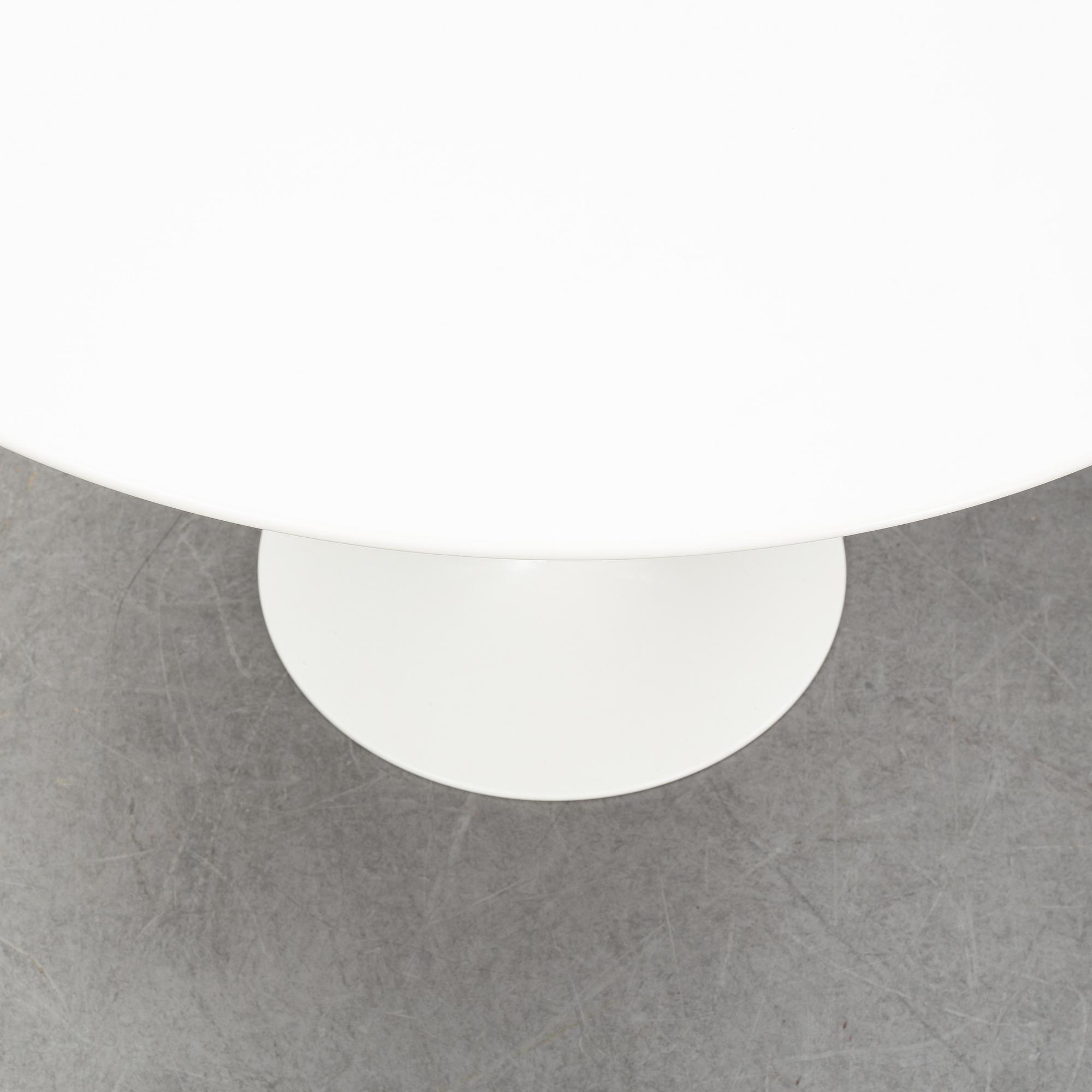 EERO SAARINEN, a "Tulip" table by Knoll Studios, 2007.