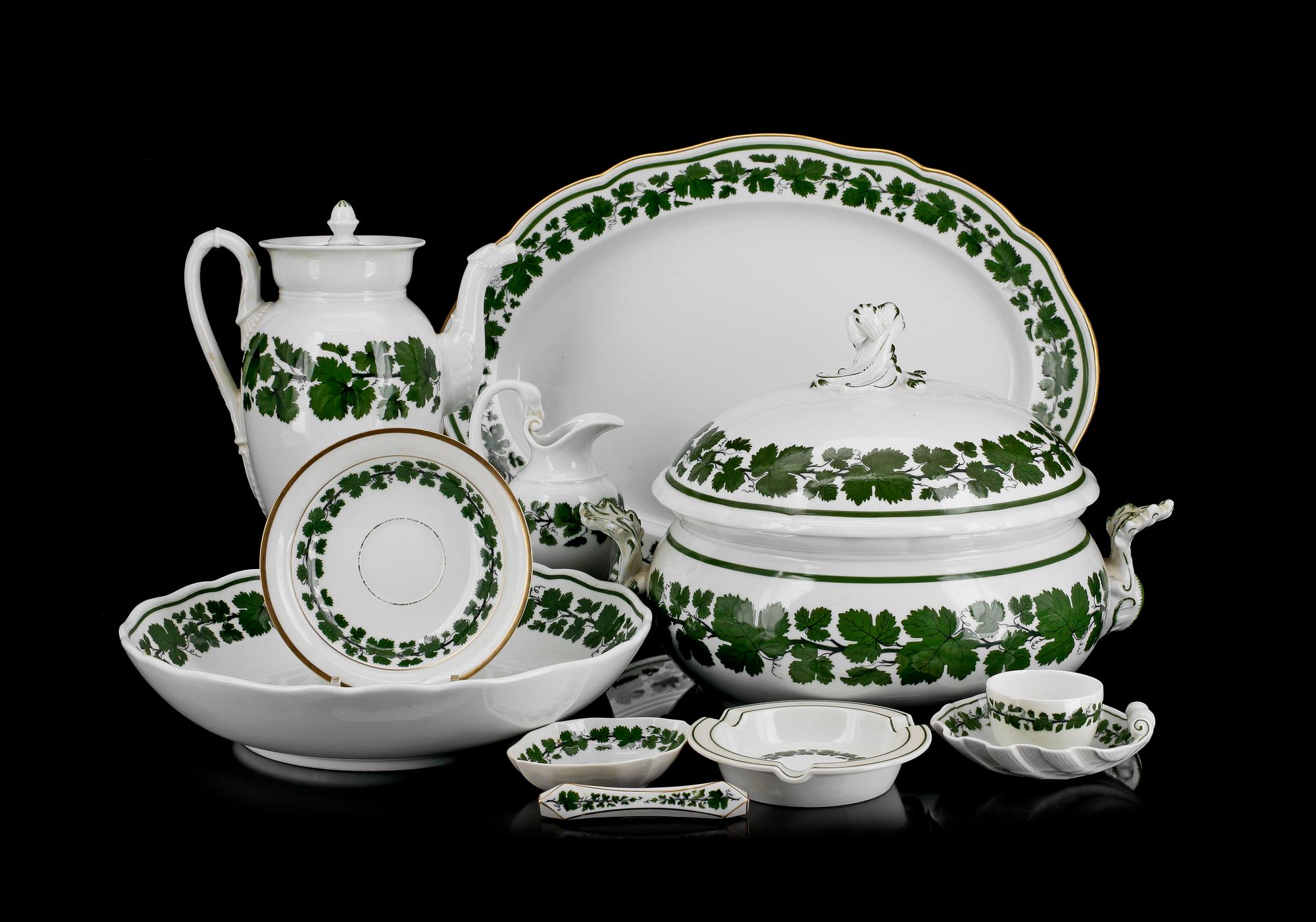 SERVISDELAR, 31 st, porslin, Meissen, 1900-talets andra hälft.