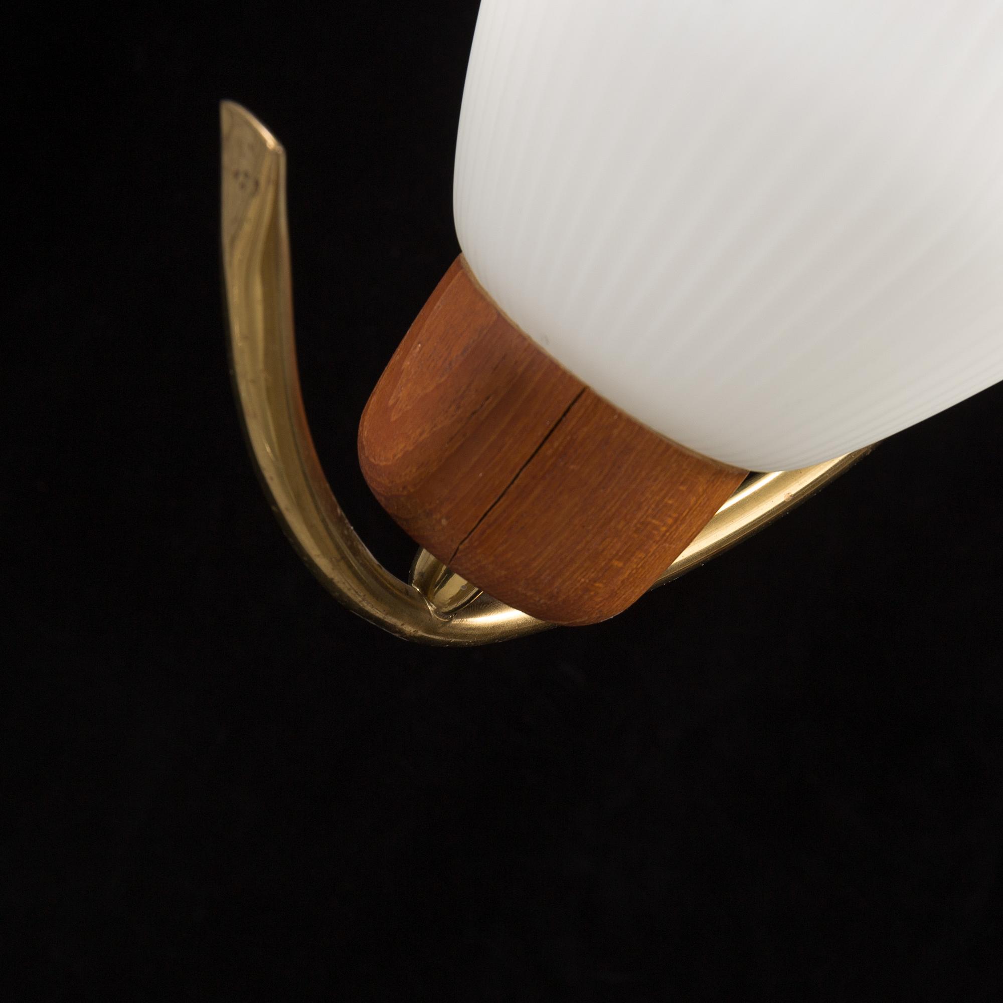 a 1950's ceiling light.