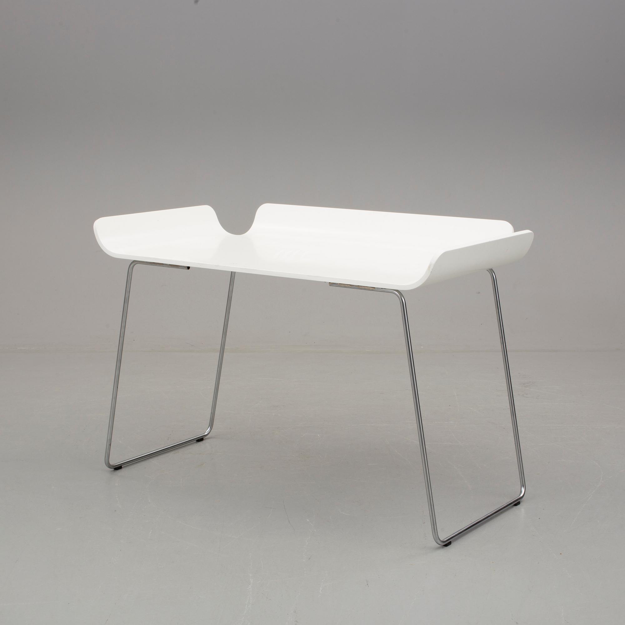 ANDREAS ENGESVIK, skrivbord, "Alto", David Design, formgiven 2002.