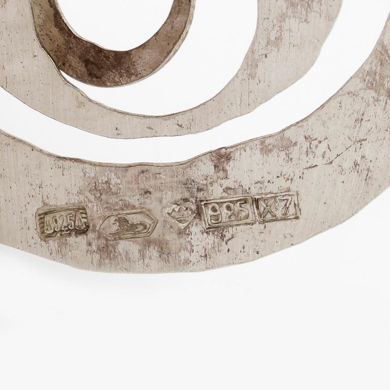 HÄNGSMYCKE, sterlingsilver, "Omena" (Äpple). Tapio Wirkkala, Finland 1975.