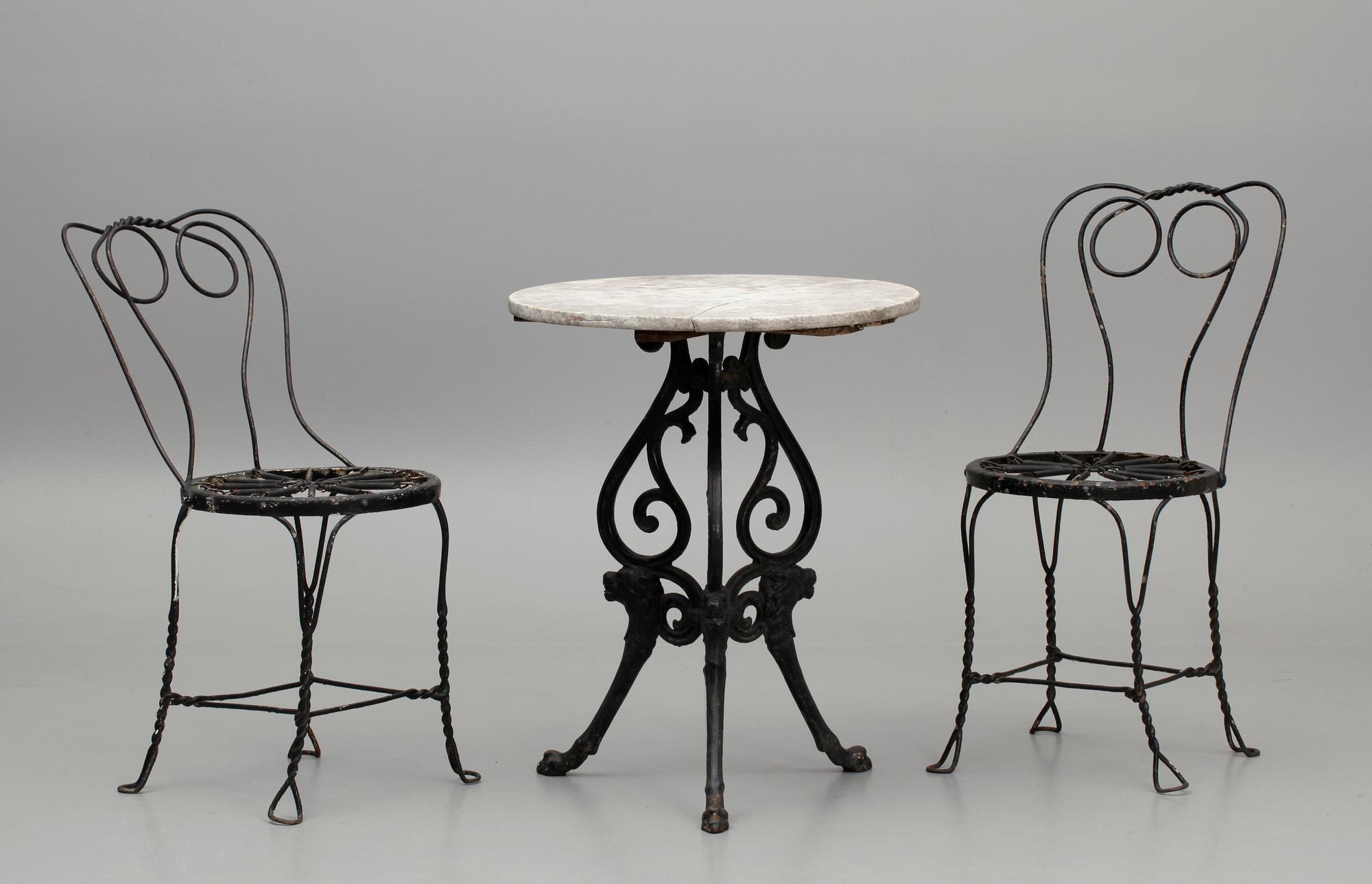 TRÄDGÅRDSMÖBLEMANG, 3 delar. 1900-tal.