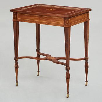 A late Gustavian early 19th century table attributed to Lars Qvarnberg (master in Stockholm 1801-13).