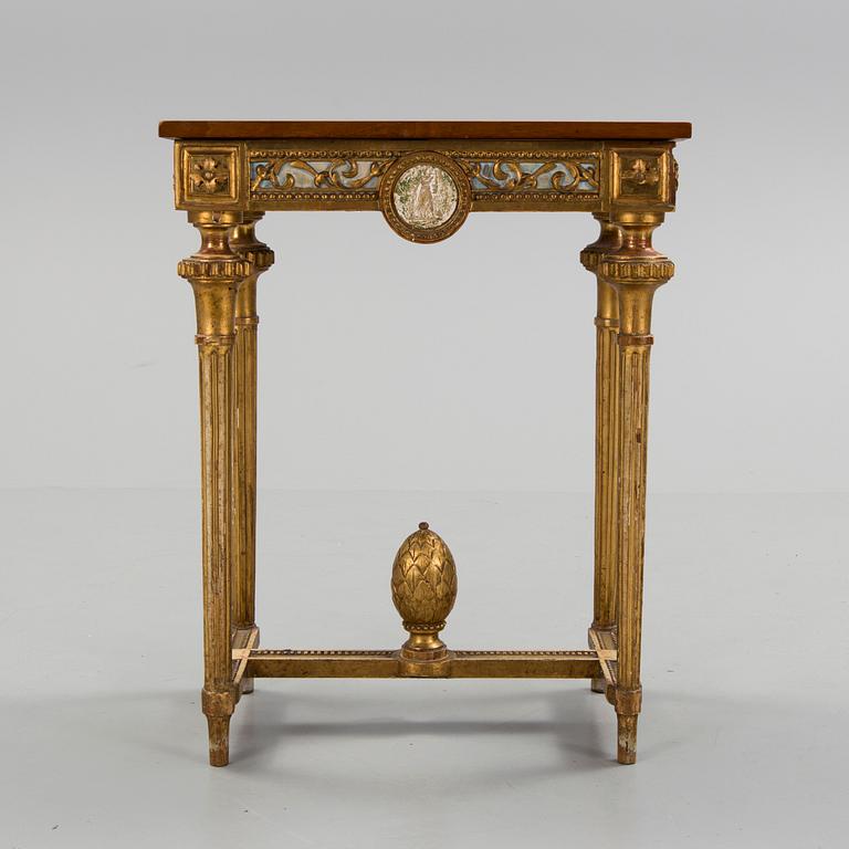 A console table made in Stockholm in the manner of Pehr Ljung, 1790´s.