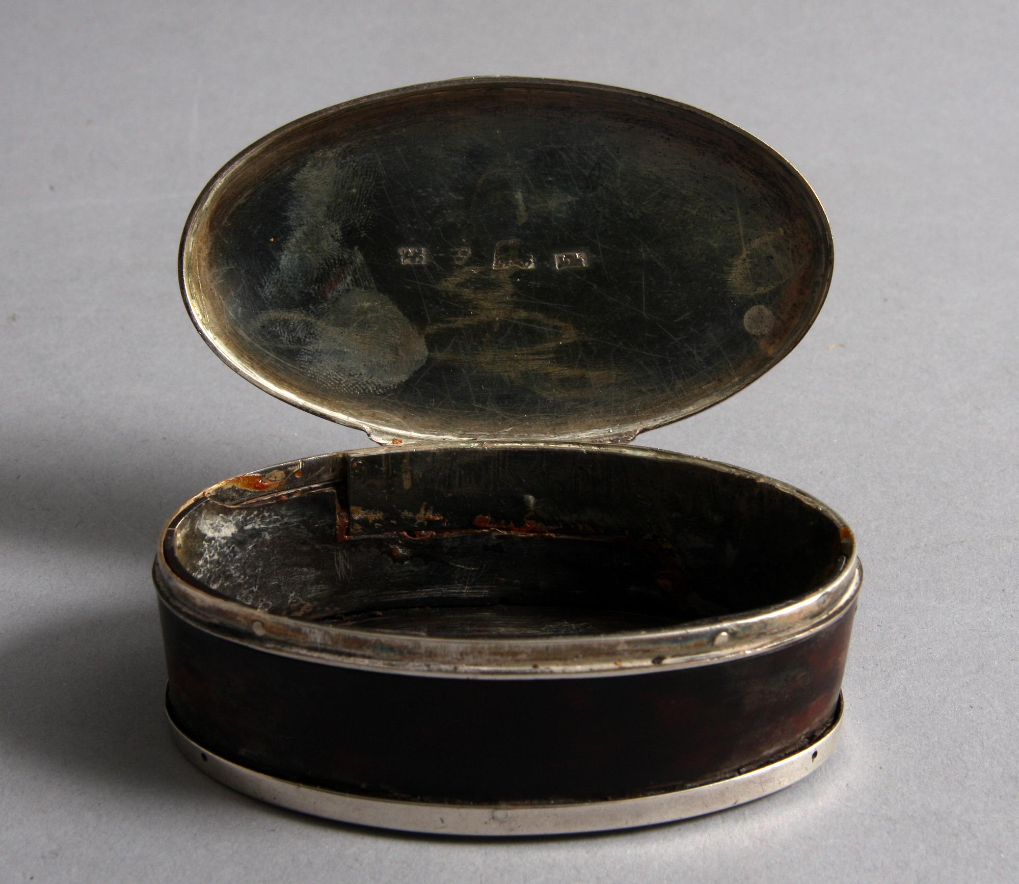 SNUSDOSA, silver och sköldpadd, bl a Jonas Frohm, Helsingborg 1852.