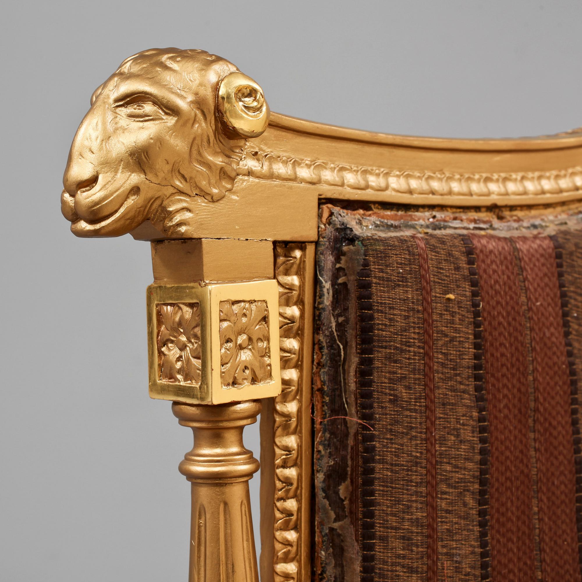 SALONGSGRUPP, 8 delar, Louis XVI-stil, 1900-talets första hälft.