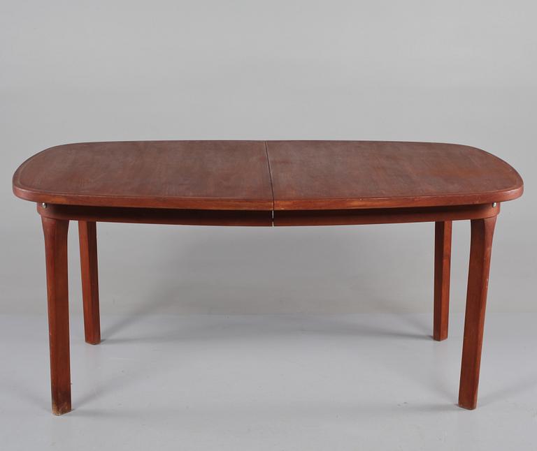 STOLAR 6 st, samt MATBORD, Danmark, 1900-talets tredje kvartal.