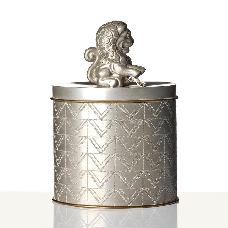 Anna Petrus, a lidded pewter jar with brass linings model "A 462", Firma Svenskt Tenn, Sweden 1928.