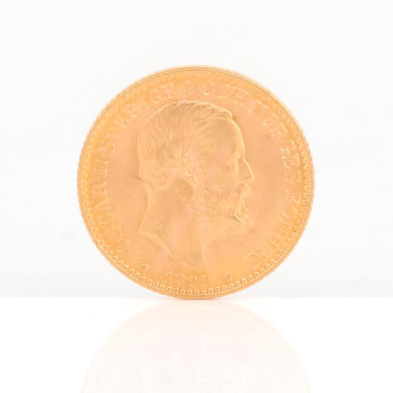 GULDMYNT, 10 kronor, Oscar II av Sverige och Norge 1901. Vikt ca 4,5 gram.