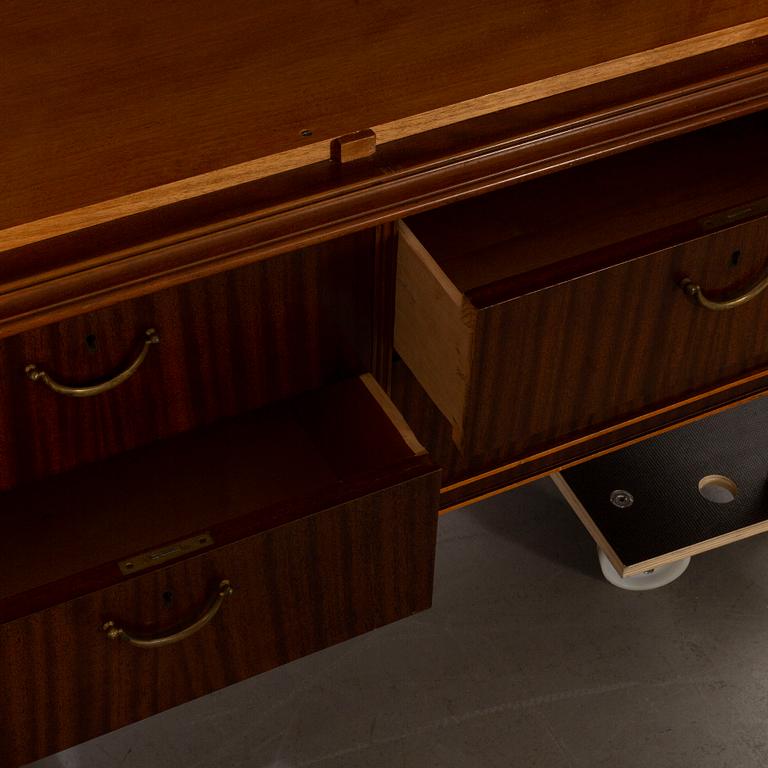 A mid 20th century cabinet.