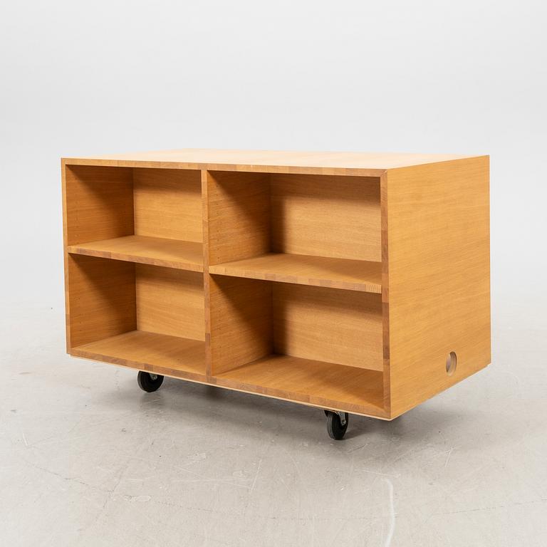 Jonas Lindvall, a custom made oak shelf, contemporary.