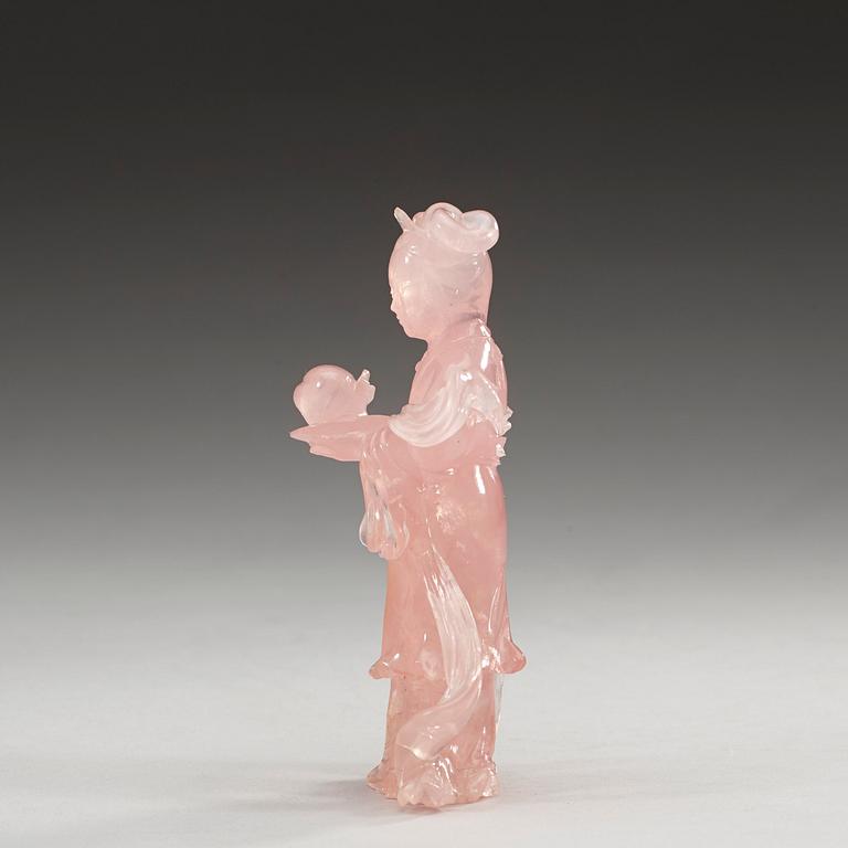 A Chinese quartz figure of a court lady.