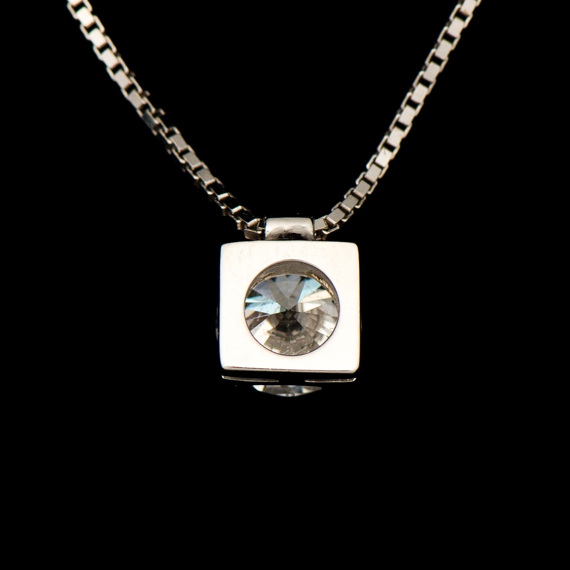 HÄNGE, briljantslipad diamant, 18K vitguld.