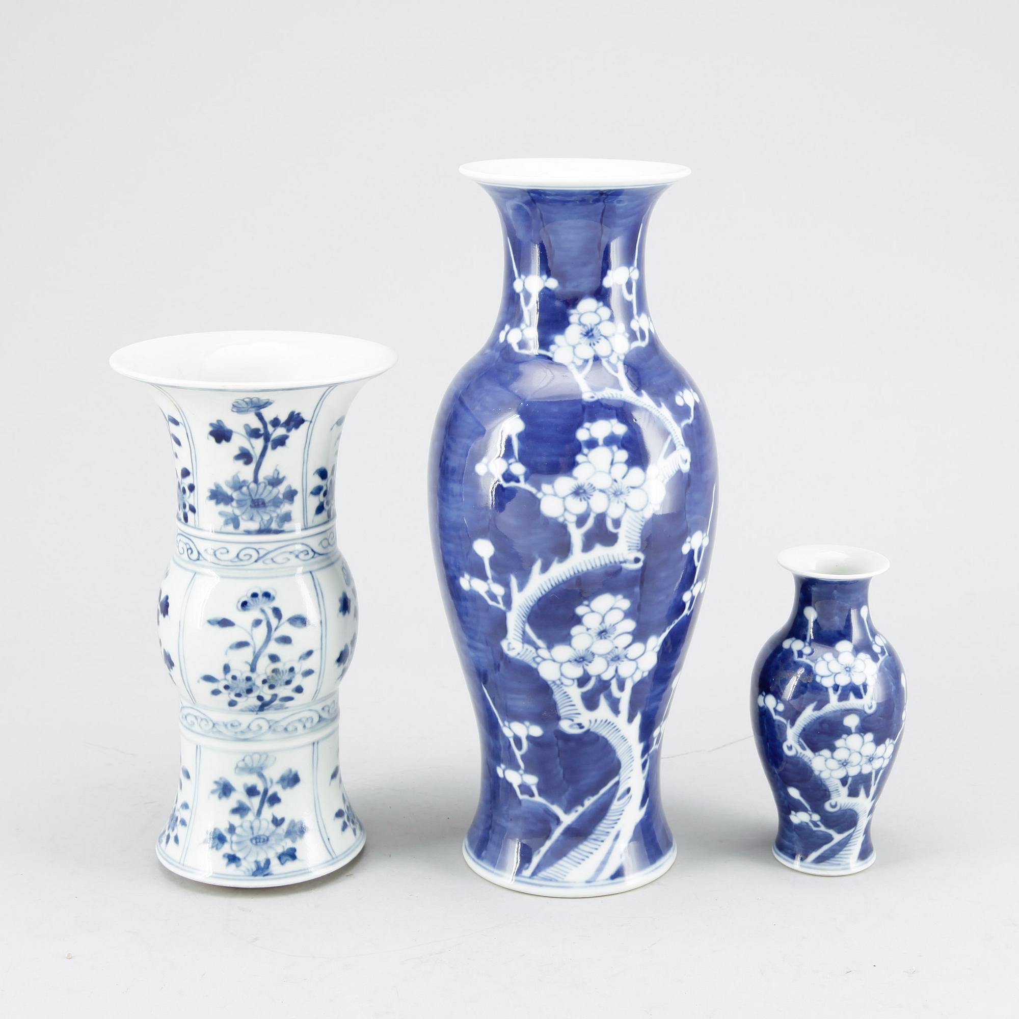 VASER, 3 st, porslin, KangXi-stil, 1800-tal.
