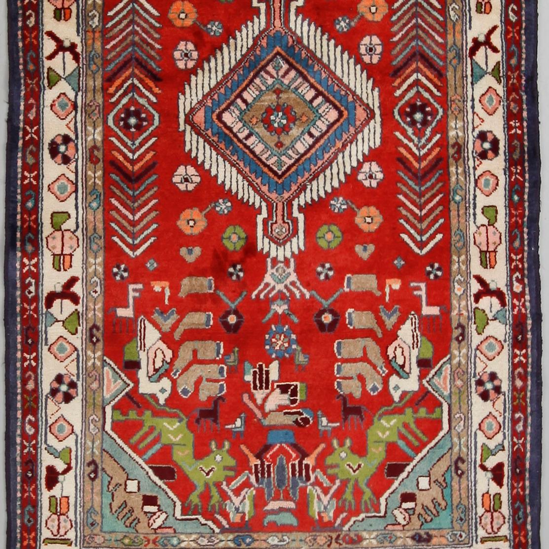 MATTA, Hamadan, ca 204 x 108 cm.